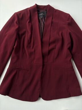 Banana Republic  Women's Burgundy Blazer